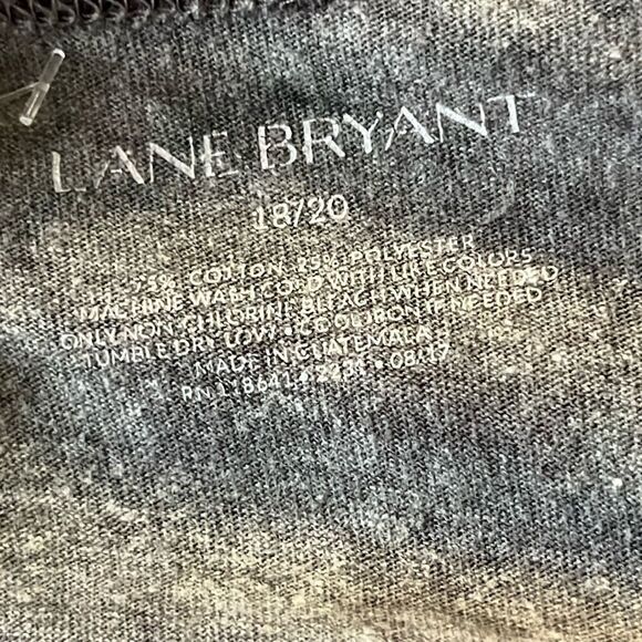 Lane Bryant women's top Size 18 / 20 pullover asymmetrical hemline long sleeve - Picture 3 of 5